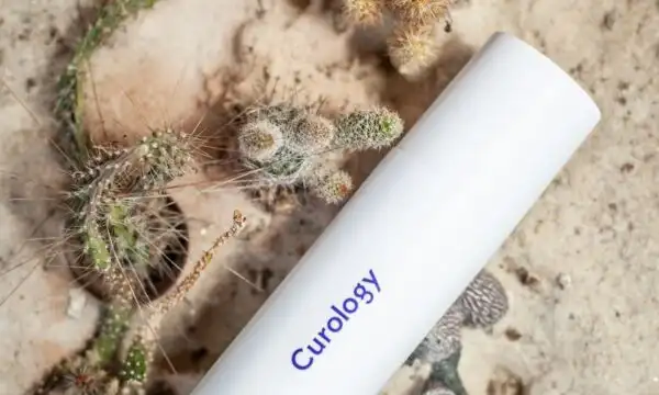 Gommage corporel naturel : sucre, huile d’olive et zestes de citron bio finement râpés